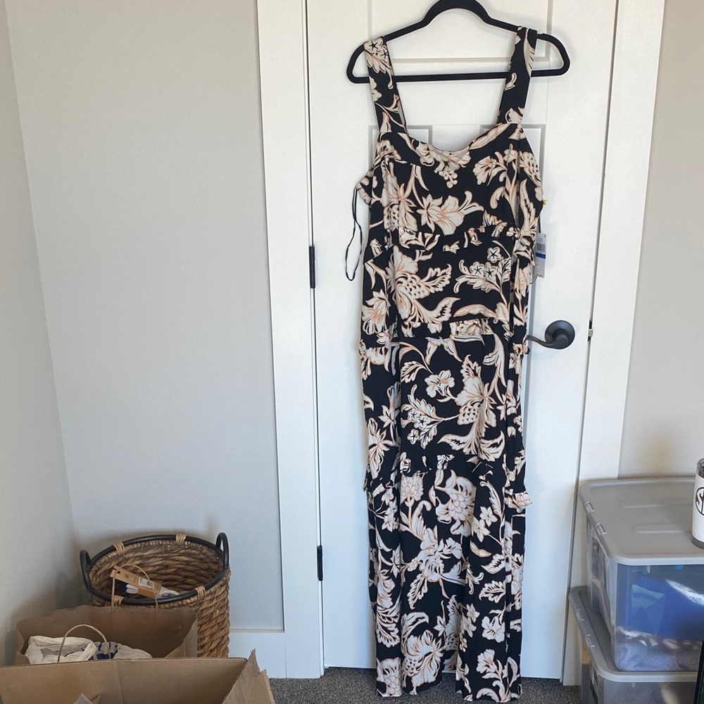 CeCe Black and Cream Floral Maxi Dress
